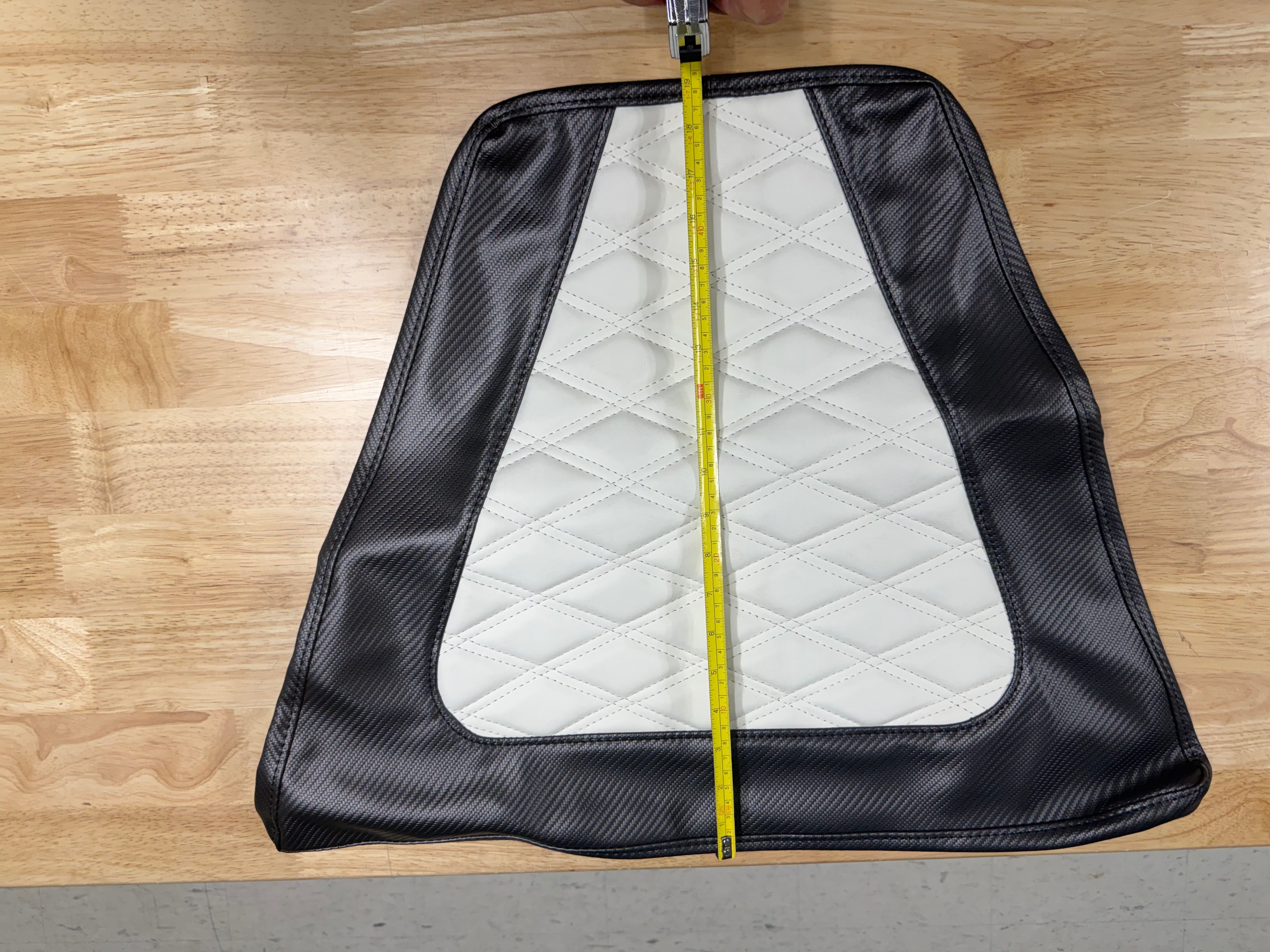 Sport 390 bow cushion skin