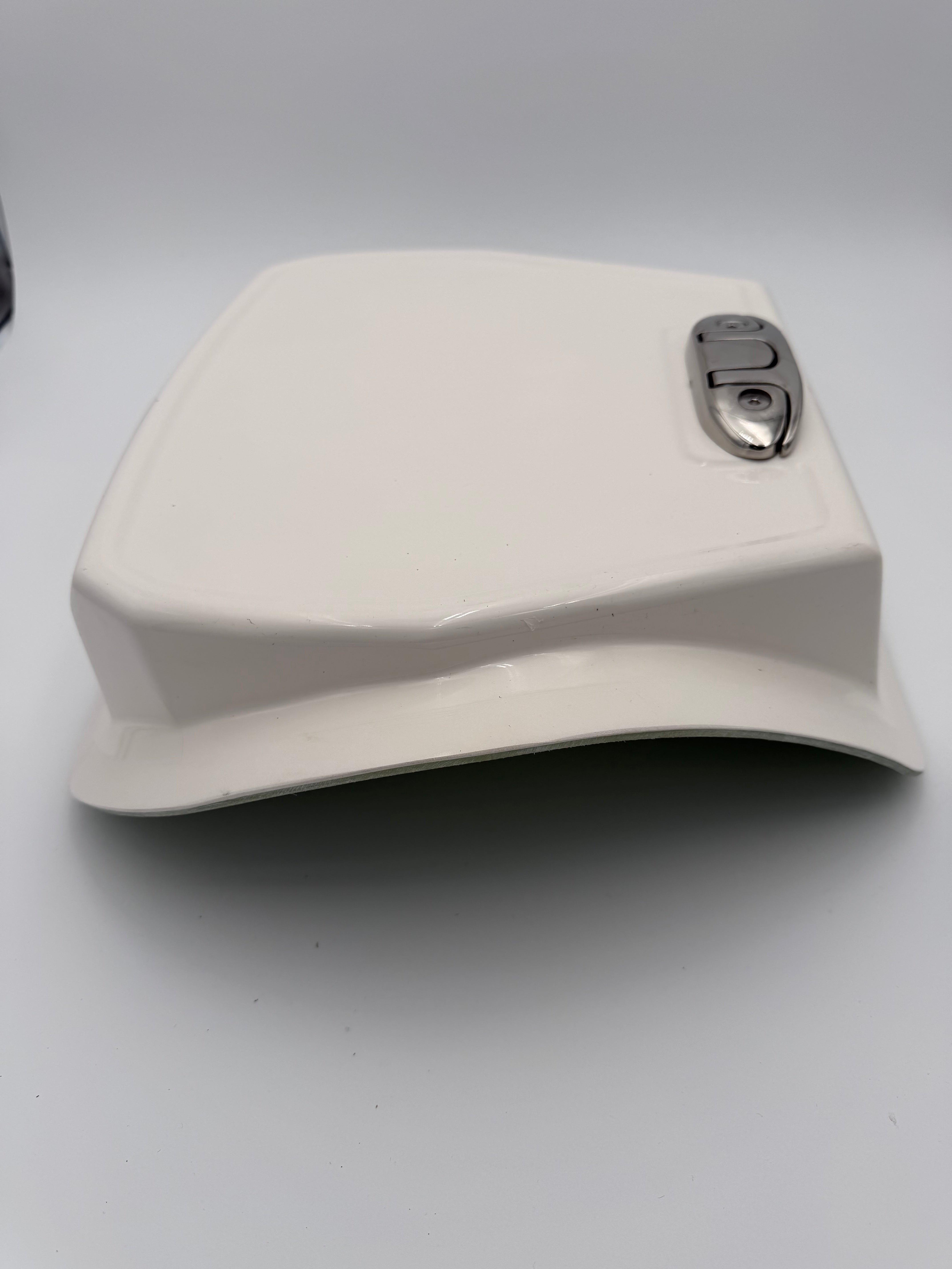 Fiberglass Bow Step (white)