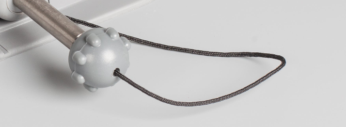 Rowlock cap with rope