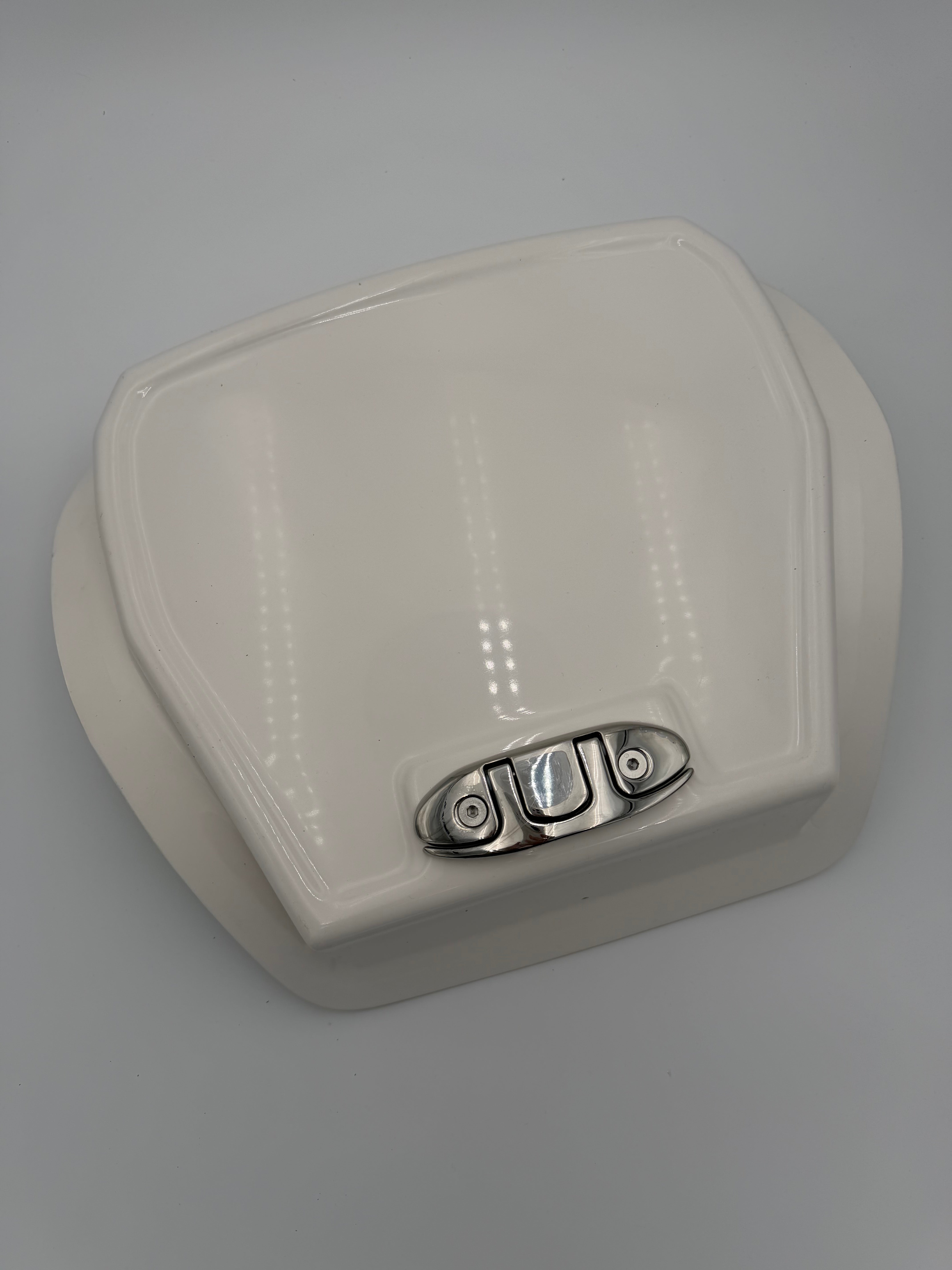 Fiberglass Bow Step (white)