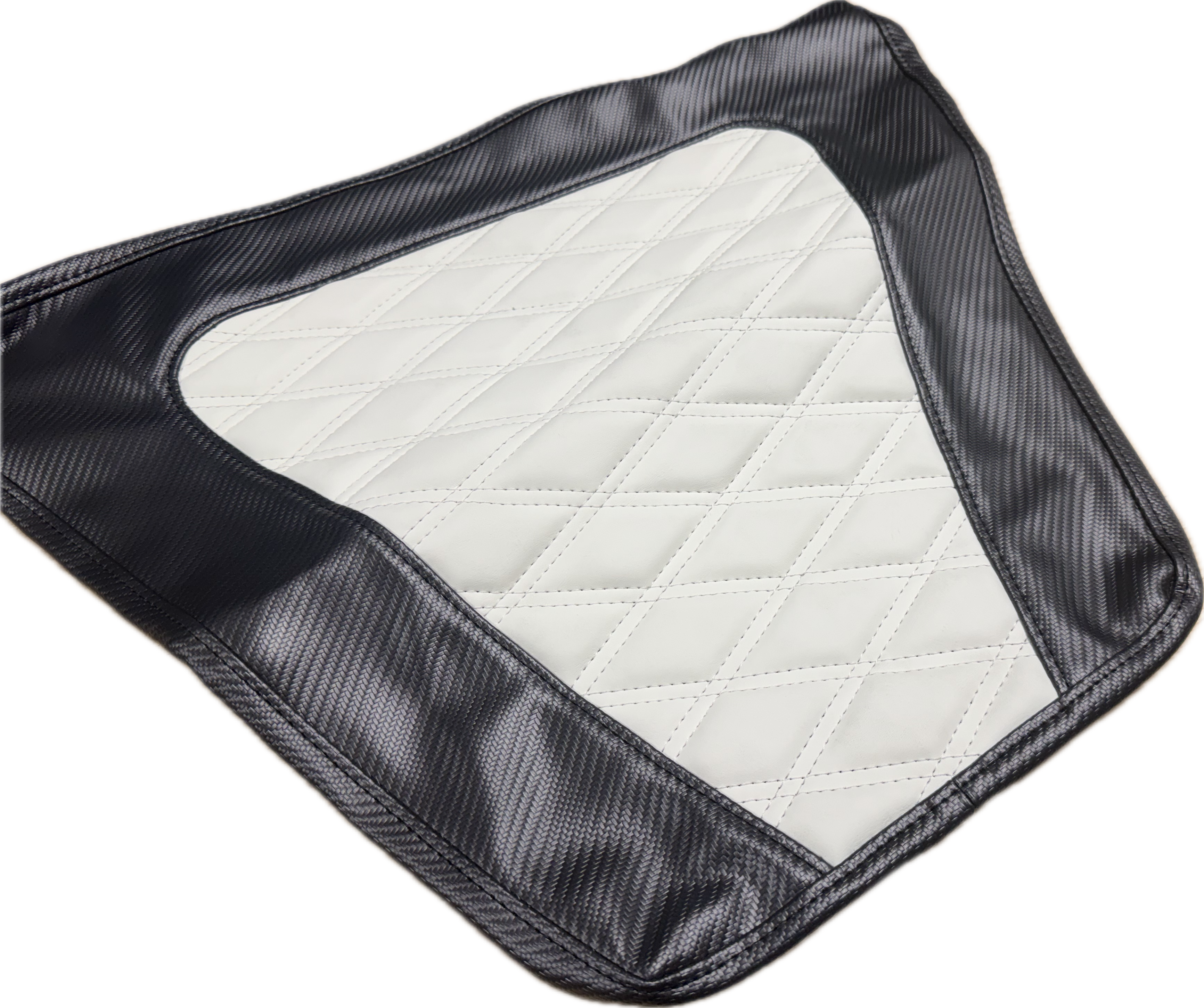 Sport 390 bow cushion skin